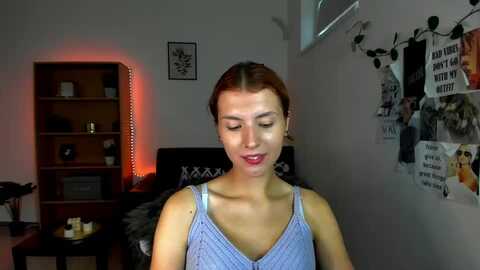 sarajaay18 @ myfreecams on 20230927