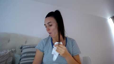 l_a_u @ myfreecams on 20230928