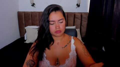 Media: lola_evans_ Myfreecams Invalid Date