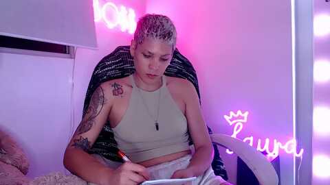Media: lauraa_rose Myfreecams Invalid Date