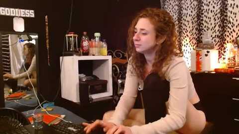 Media: littlemisszee Myfreecams Invalid Date