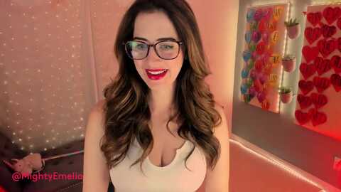 Media: mightyemelia Myfreecams Invalid Date