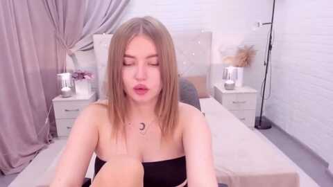Media: violarose Myfreecams Invalid Date