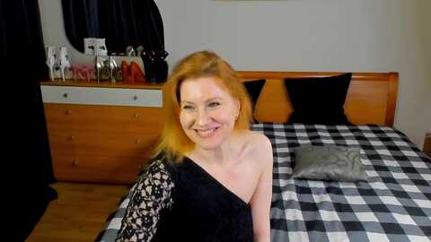 Media: sofiareginald Myfreecams Invalid Date
