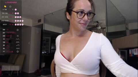 temptindesire @ myfreecams on 20231002