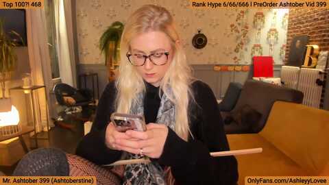 Media: ashleyylovee Myfreecams Invalid Date