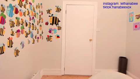 Media: hana_bee Myfreecams Invalid Date