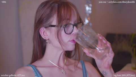 Media: diney_ Myfreecams Invalid Date