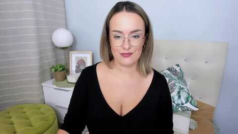 Media: mollygold Myfreecams Invalid Date