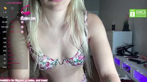 Media: sarahsweets18 Myfreecams Invalid Date