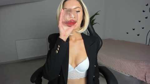 Media: emeraldtopaz Myfreecams Invalid Date