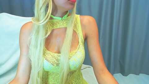 jynfox @ myfreecams on 20231007