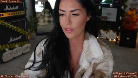 Media: itskylieeh Myfreecams Invalid Date