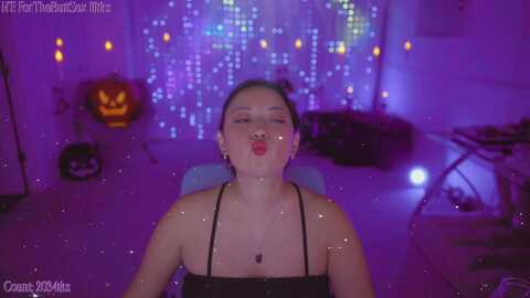 maevemystery @ myfreecams on 20231010
