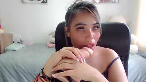 Media: meganhill_ Myfreecams Invalid Date