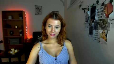 sarajaay18 @ myfreecams on 20231010