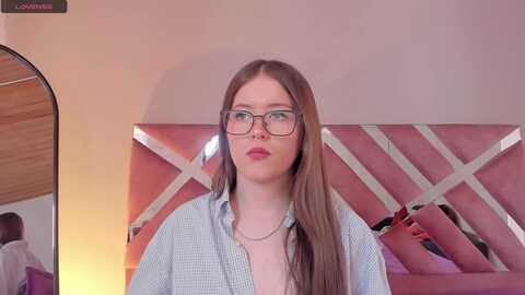 Media: violet_03_ Myfreecams Invalid Date