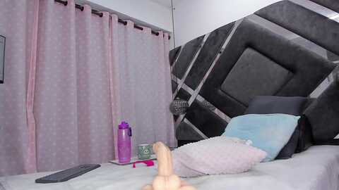 Media: violeta_aroca Myfreecams Invalid Date
