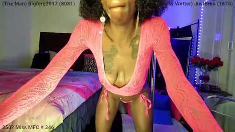 misshotnready @ myfreecams on 20231012