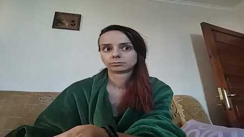 sunnylarisa @ myfreecams on 20231012