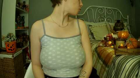 bellaraim @ myfreecams on 20231013