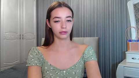 Media: emeraldlilyyy Myfreecams Invalid Date