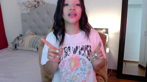 Media: kiararose22 Myfreecams Invalid Date