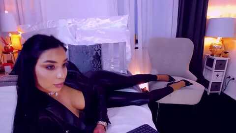 lolaniceass1 @ myfreecams on 20231015