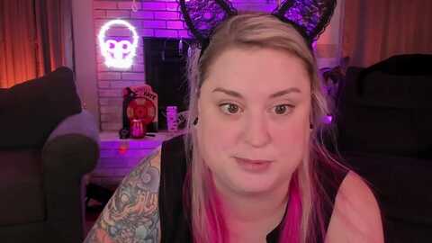 Media: mari_jae Myfreecams Invalid Date