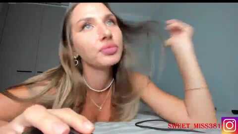 Media: soficlimbing Myfreecams Invalid Date
