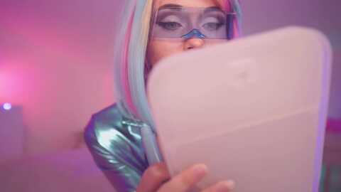 Media: sarah_pink Myfreecams Invalid Date