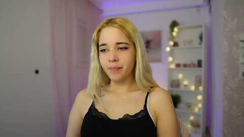 Media: katie_kush18 Myfreecams Invalid Date