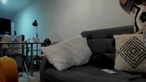 sarahcherry @ myfreecams on 20231019