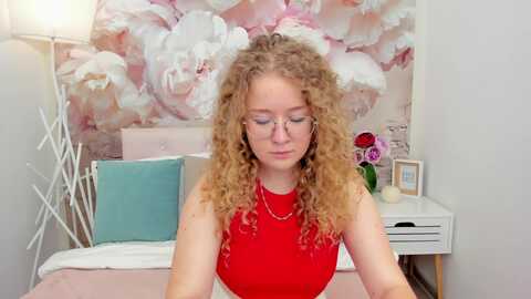 Media: curlyloverr Myfreecams Invalid Date