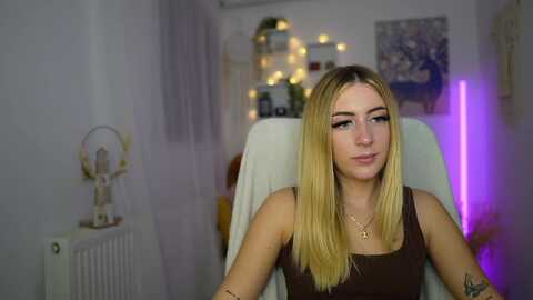 Media: tina_nappi18 Myfreecams Invalid Date
