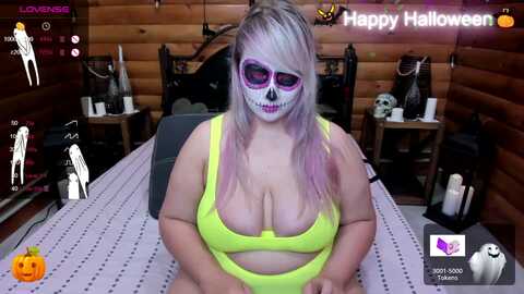 eat_mebaby @ myfreecams on 20231022