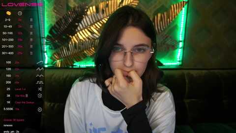 liesstar @ myfreecams on 20231022