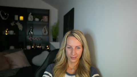 Media: nikki__sexx__ Myfreecams Invalid Date