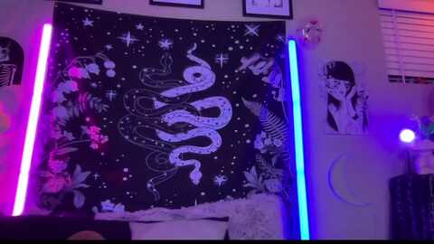 rileywoods @ myfreecams on 20231022