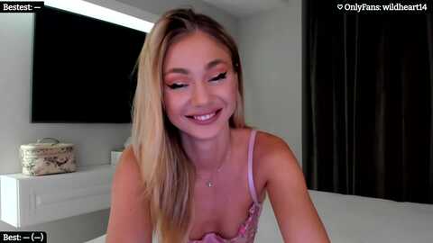 Media: yveline Myfreecams Invalid Date