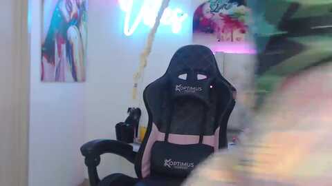 Media: aurabonnet Myfreecams Invalid Date