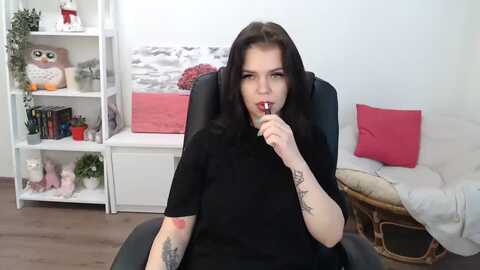 Media: nicolyrio Myfreecams Invalid Date