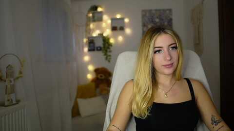 Media: tina_nappi18 Myfreecams Invalid Date