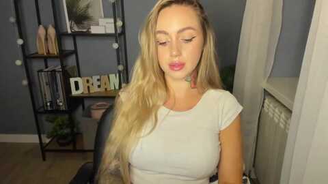 Media: flowercoralie Myfreecams Invalid Date