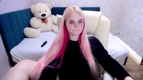 jenni__fer @ myfreecams on 20231026