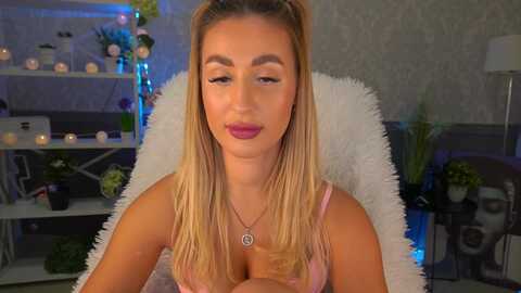 Media: lia__angel Myfreecams Invalid Date