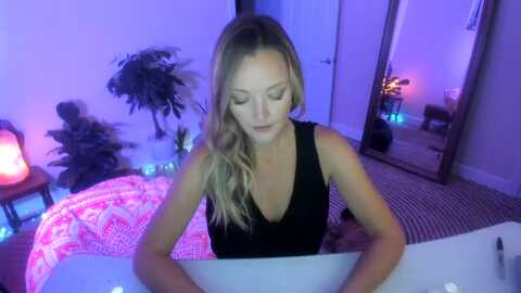 missamerica_ @ myfreecams on 20231029