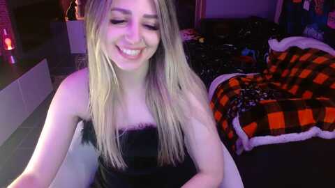 Media: serafina Myfreecams Invalid Date