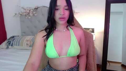 Media: kiararose22 Myfreecams Invalid Date