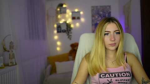 Media: tina_nappi18 Myfreecams Invalid Date